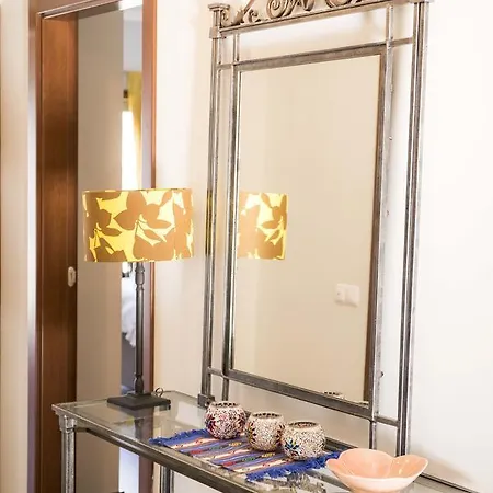 B04 - Luxury 2 Bed W Terrace Pool Apartamento