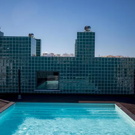 B04 - Luxury 2 Bed W Terrace Pool Apartamento *