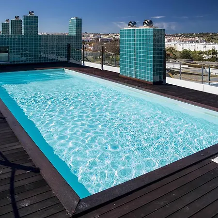 B04 - Luxury 2 Bed W Terrace Pool Apartamento *
