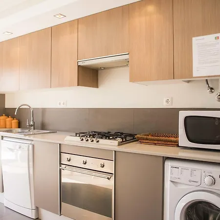 B04 - Luxury 2 Bed W Terrace Pool Λάγος