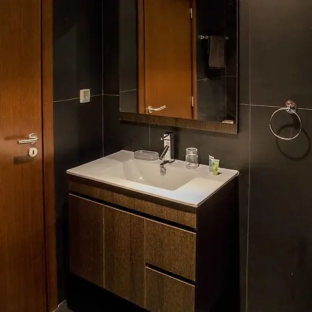 B04 - Luxury 2 Bed W Terrace Pool * Λάγος